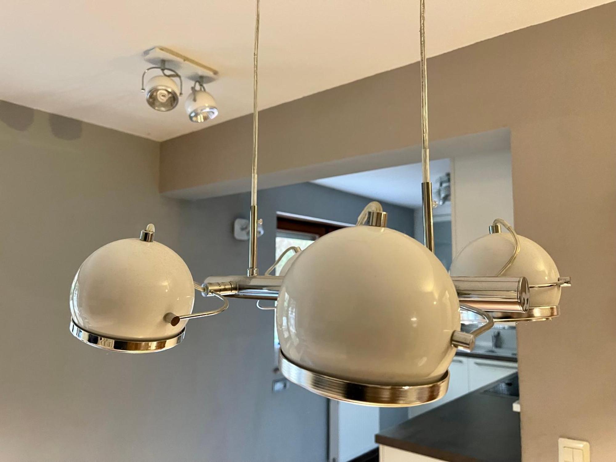 Wunderschoenes 2 Zimmer Apartment Zentrum Goldstadt 普福尔茨海姆 外观 照片