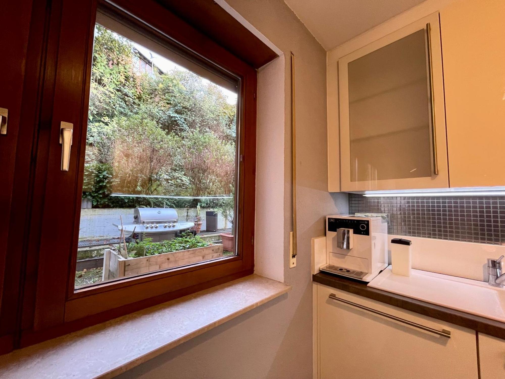 Wunderschoenes 2 Zimmer Apartment Zentrum Goldstadt 普福尔茨海姆 外观 照片