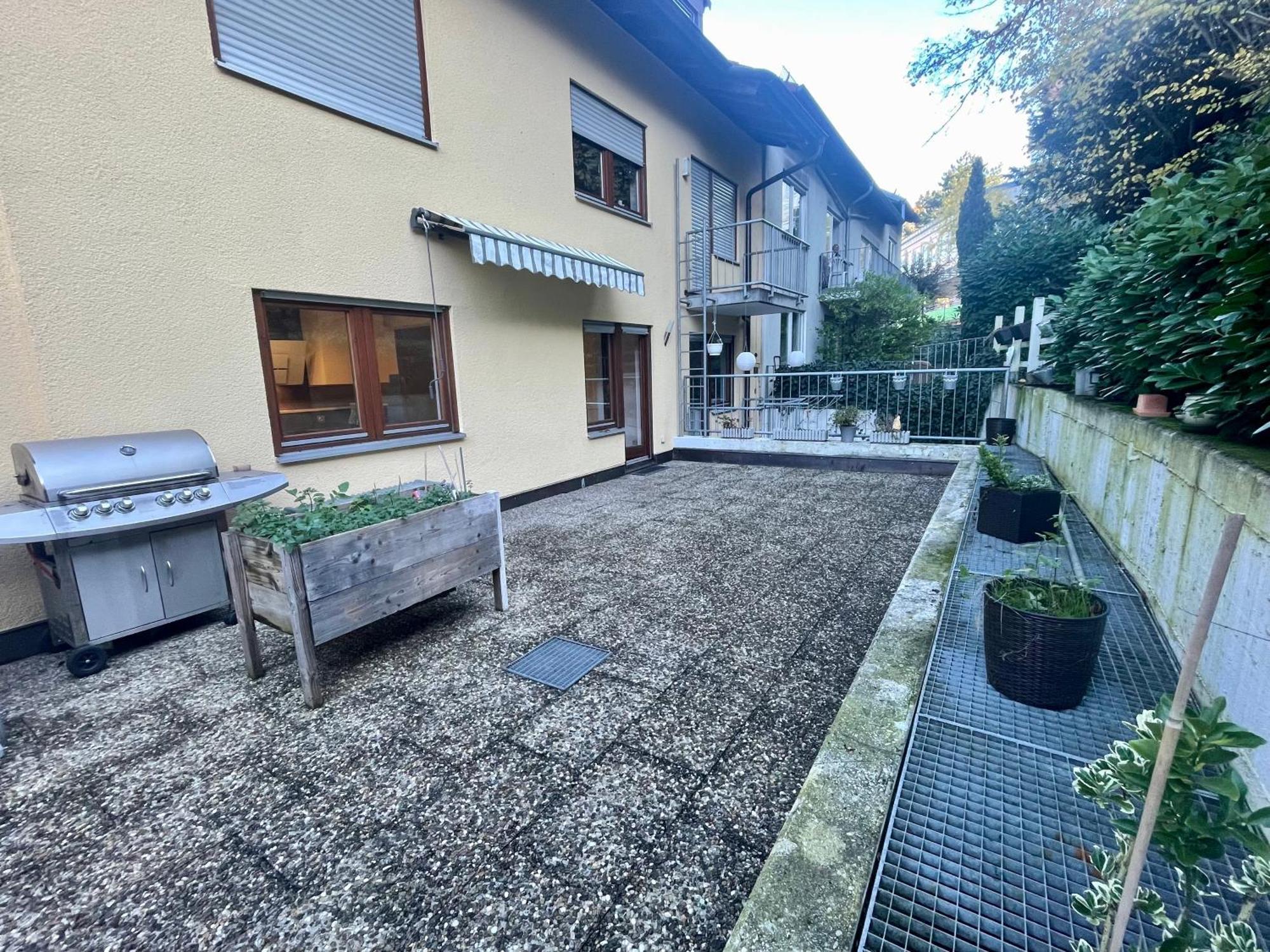Wunderschoenes 2 Zimmer Apartment Zentrum Goldstadt 普福尔茨海姆 外观 照片